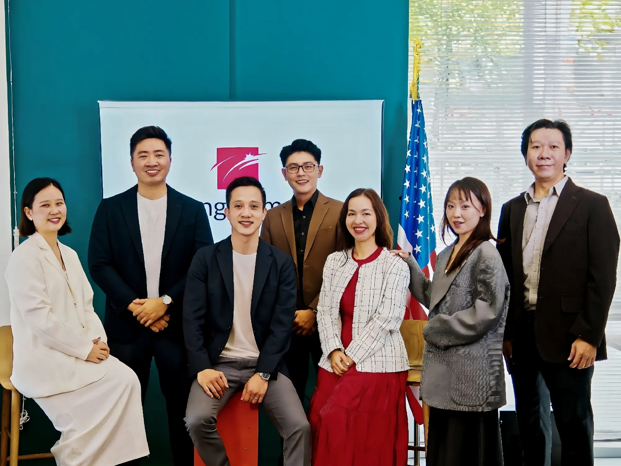 StrongCompass Việt Nam